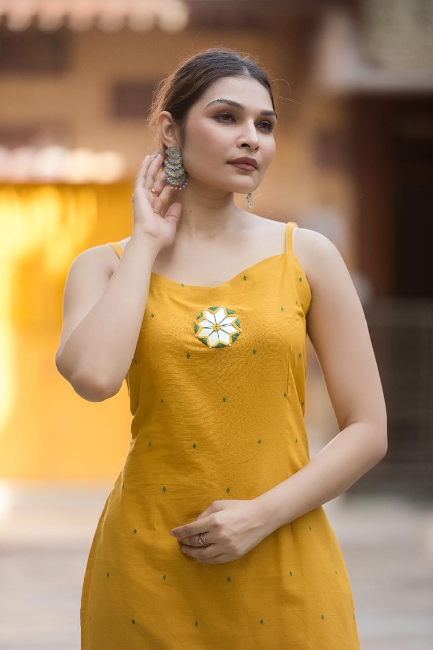 Handloom Buti Spaghetti Top & Culottes
